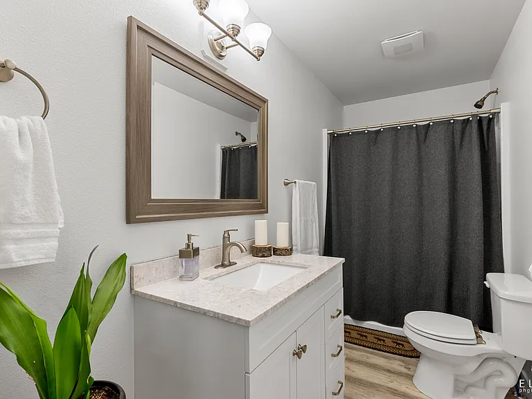 Guest bathroom