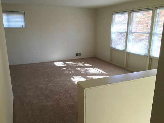 5th image of 6306 Bren Mar Dr
