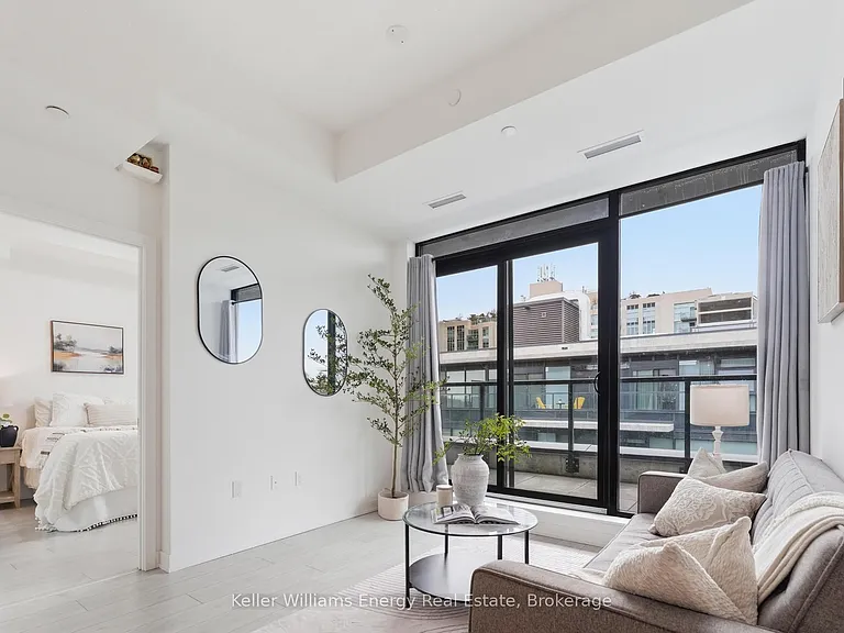1614 Charles St #522 — Photo 10