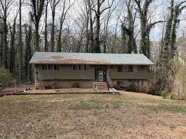 4173 Fredericksburg Dr, College Park, GA 30337
