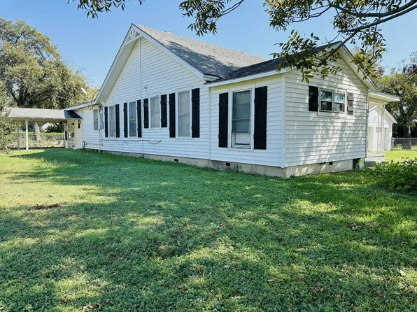301 S Bordon St, Lorena, TX 76655