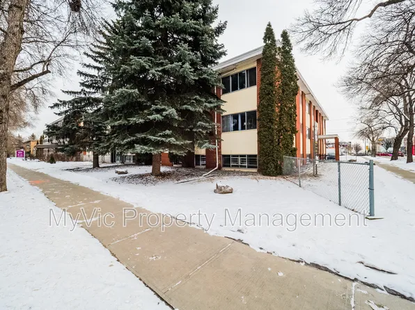 10045 83rd Ave NW, Edmonton, AB T6E 2C3