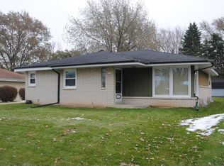 1601 Mackinac Ave, South Milwaukee, WI 53172