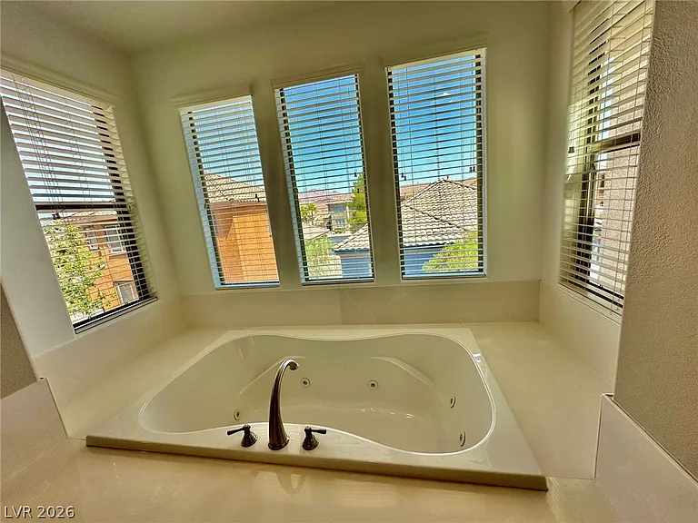 1220 Olivia Pkwy — Photo 39