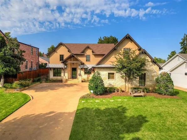 1709 Huntington Ave, Nichols Hills, OK 73116