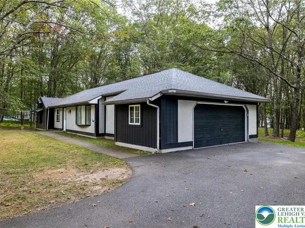 234 Upper Ridge Dr, Effort, PA 18330