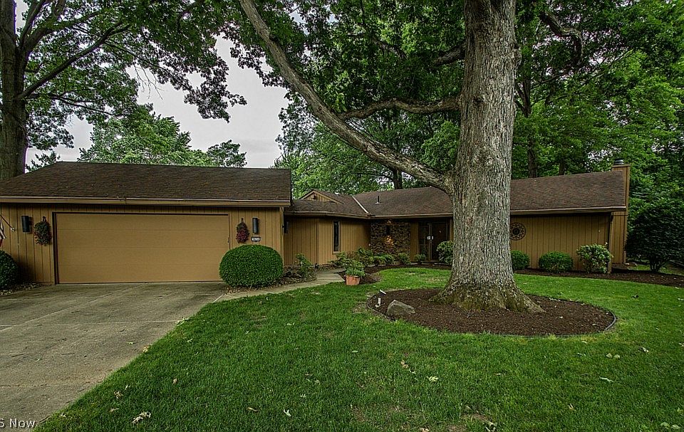 1st image of 9634 Plum Brook Ln