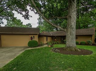 9634 Plum Brook Ln, Strongsville, OH 44149