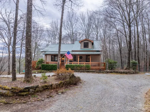 203 Rocky Mountain Rd, Lake Toxaway, NC 28747