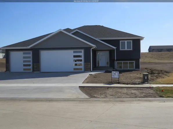 1912 2nd Ave SE, Lemars, IA 51031