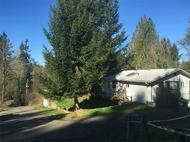 1st image of 2111 26th Ave NW