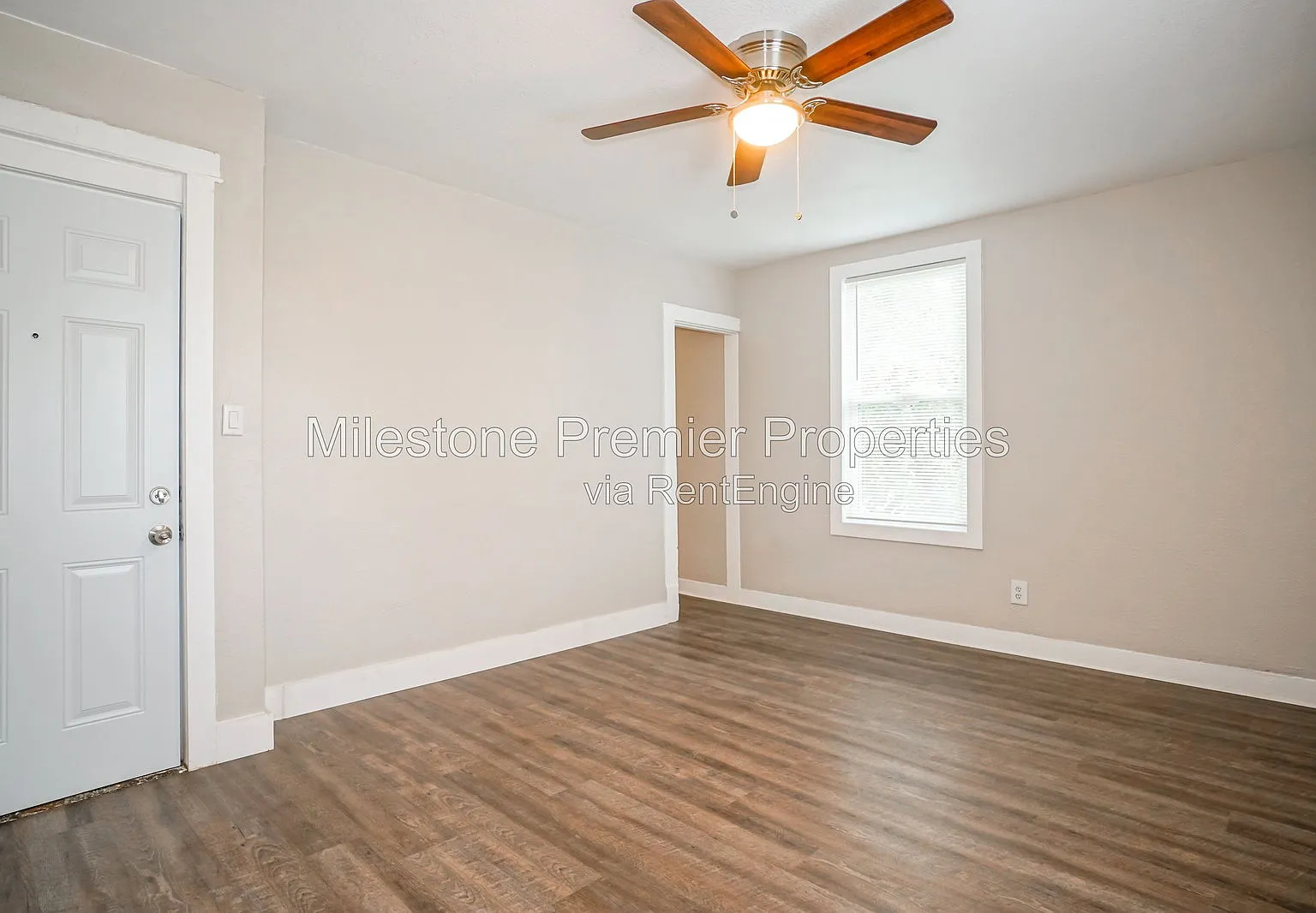 2 bed, 1.0 bath, 680 sqft, $895 — Photo 4