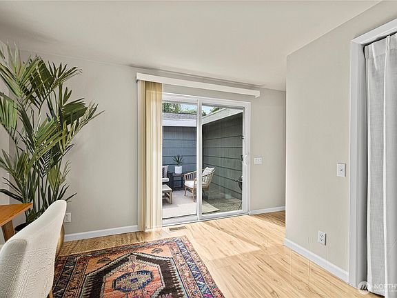 5th image of 731 S 19th Street