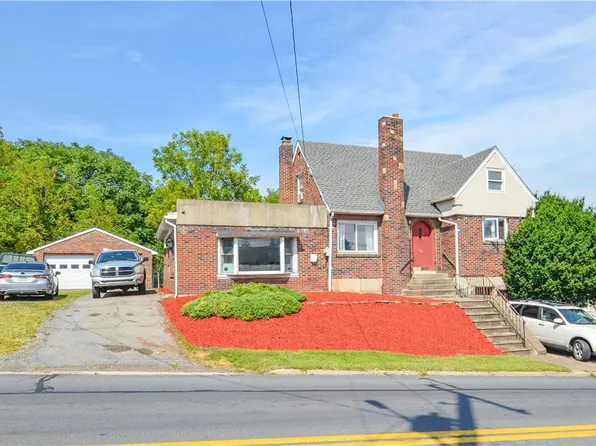 5515 Main St, Whitehall, PA 18052