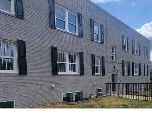 324 61st St NE #1
