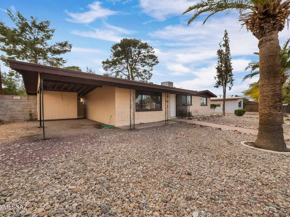 6010 E Calle Silvosa, Tucson, AZ 85711