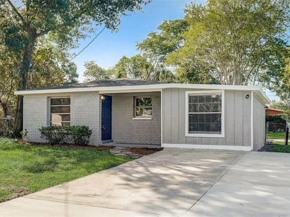 2613 E 111th Ave, Tampa, FL 33612
