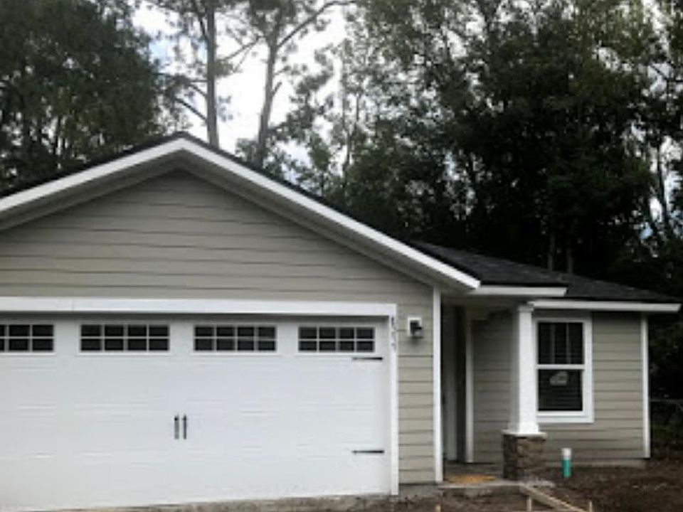 1st image of 6311 Woodman Dr