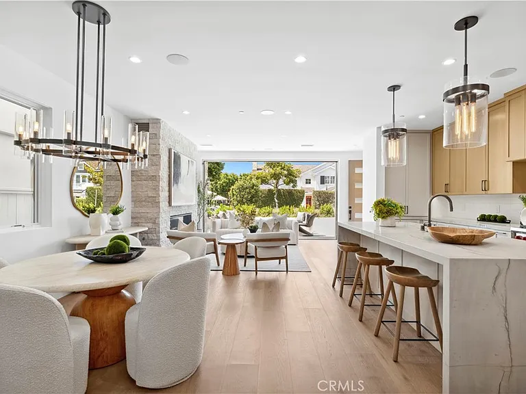 430 Fernleaf Ave — Photo 12