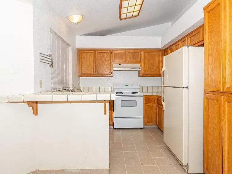 8005 Cold Creek Ct — Photo 7