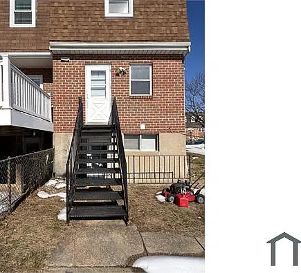 3 bed, $2,700 — Photo 3