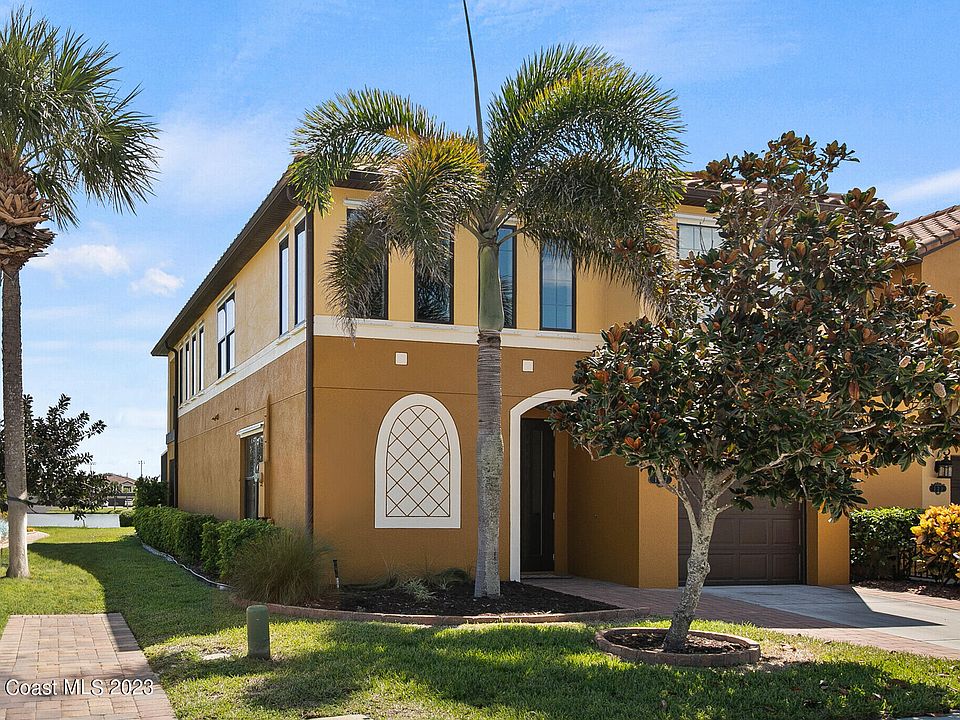 1st image of 127 Clemente Dr