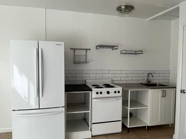 320 Blue Heron Blvd W APT 2