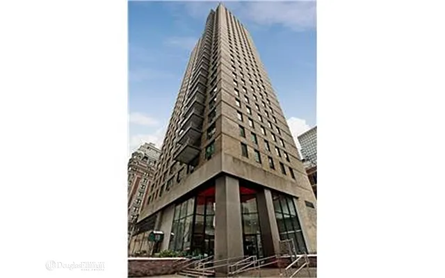 Rented by Douglas Elliman | media 18