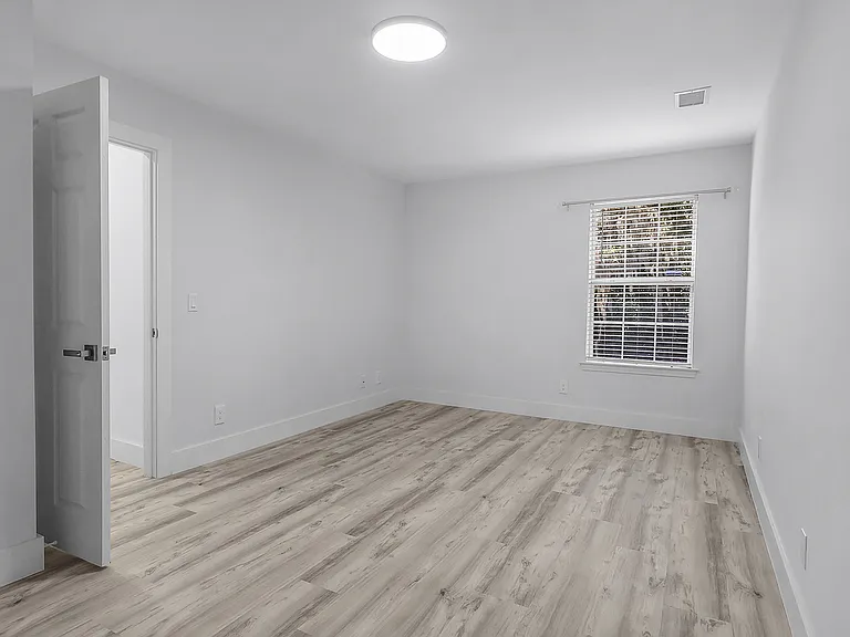 11903 Apache Ave #3 — Photo 27