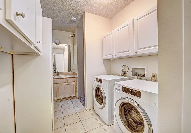 1155 Lakeside Dr #701 — Photo 6