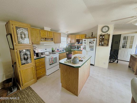 4th image of 4399 N Quarry Rd