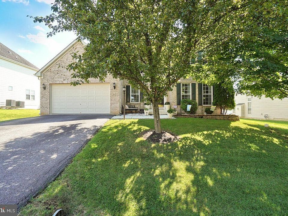 1st image of 11156 Suffolk Dr