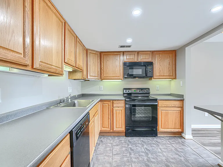 209 Bridge Dr — Photo 12