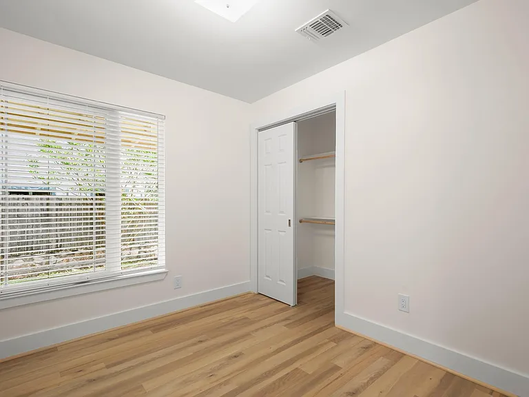 3808 Tonkawa Trl — Photo 14