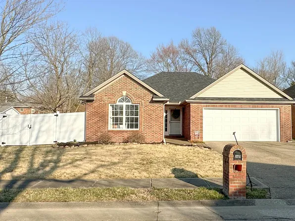 4241 Clover Dr, Evansville, IN 47711