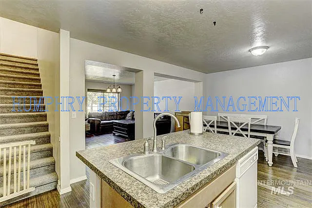 9963 W Tilmont St — Photo 11