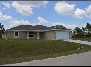 2804 6th St SW, Lehigh Acres, FL 33971