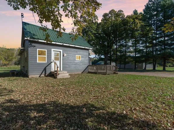 2554 160th Ave, Grasston, MN 55030
