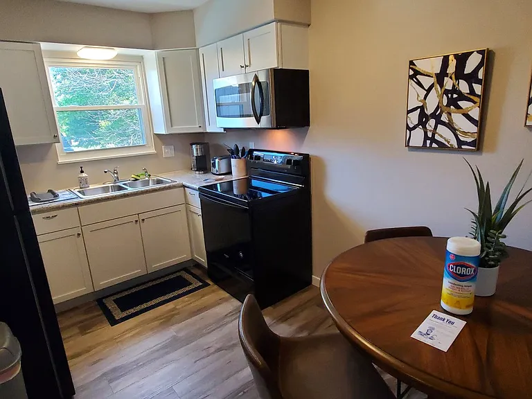 219 Maxwell St — Photo 25