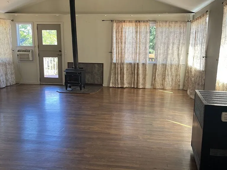 267 Sheridan St #1 — Photo 4