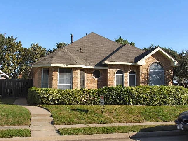 1st image of 320 Leisure Ln