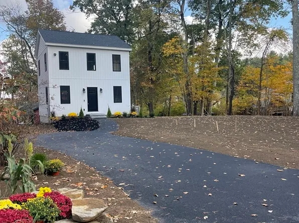 7 Dakota Trl, Rutland, MA 01543