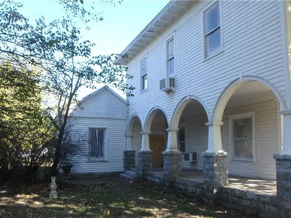 701 W Main St, Weir, KS 66781