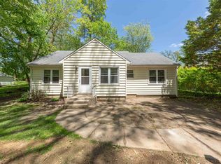 17851 Ponader Dr, South Bend, IN 46635