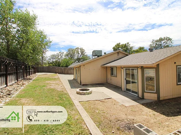 1722 Almaden Dr — Photo 25