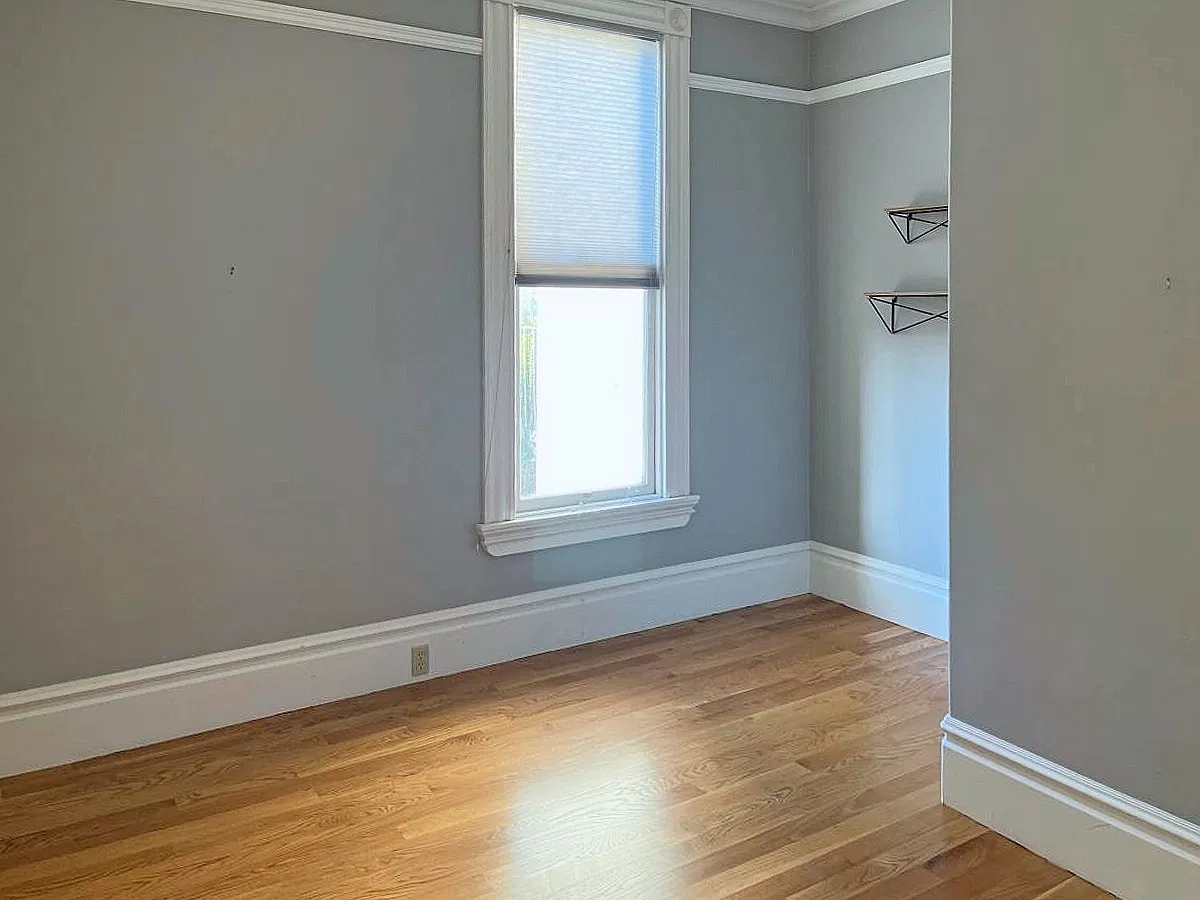 2 bed, 650 sqft, $5,995 — Photo 3