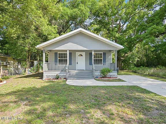 3rd image of 1232 FORBES Street