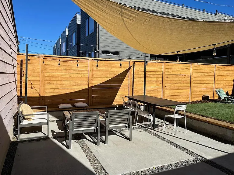 3215 Lawrence St — Photo 13