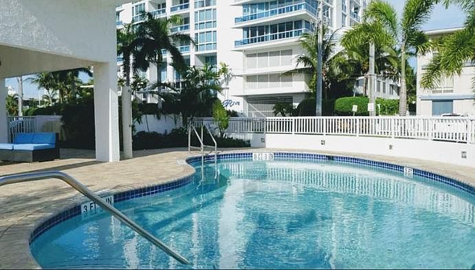 2nd image of 720 Bayshore Dr #1-201