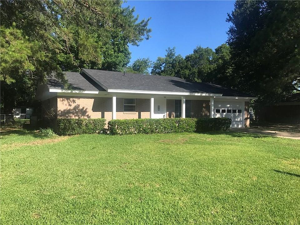 1st image of 326 Karol Ln